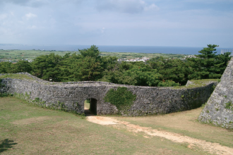 座喜味城跡